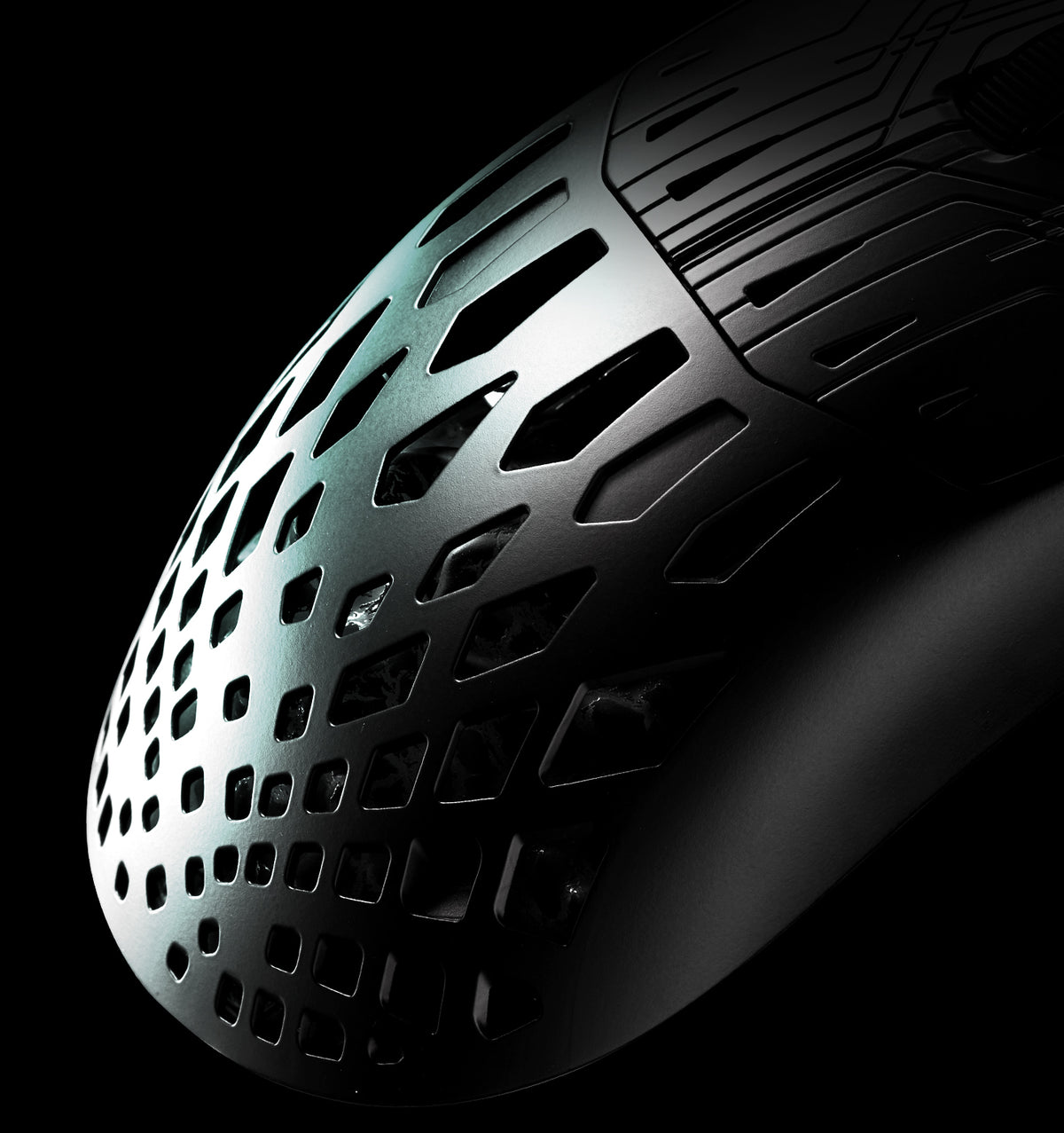 Built as a Wing. All in Your Palm.